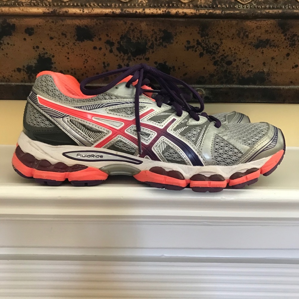 Women’s ASICS Gel Evate 2